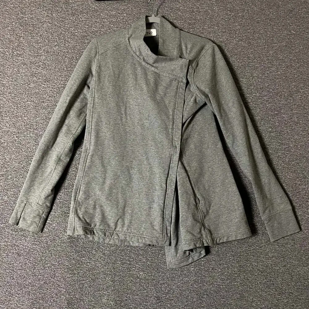 Lululemon Women’s Size 10 Gray Long Sleeve Moto Sweater Wrap